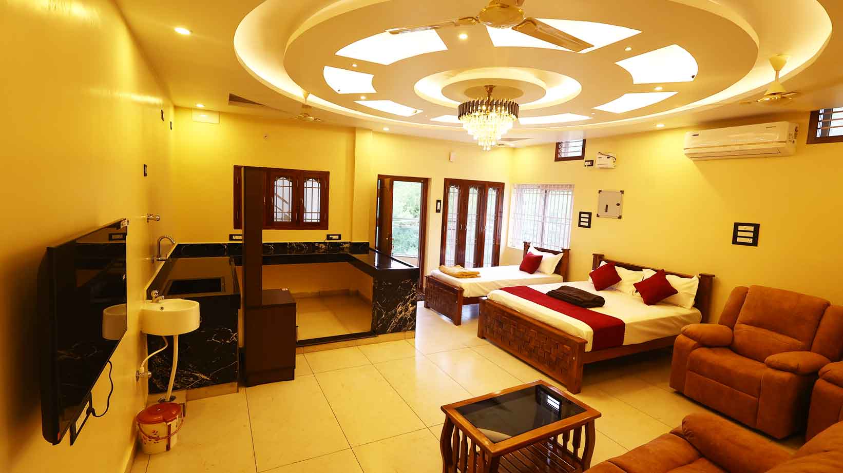 vip suit room